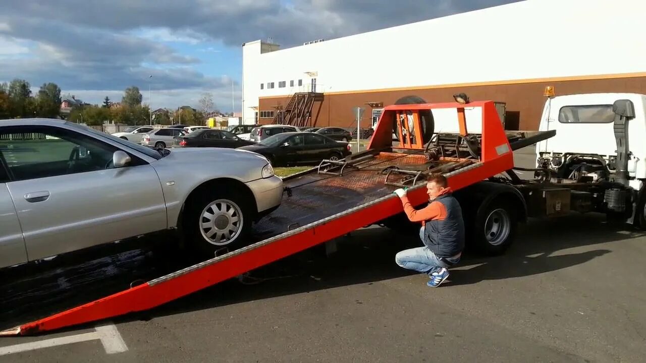 Эвакуатор свао москва автодруг. Эвакуатор-автовоз 174. Газель эвакуатор со сдвижной платформой. Эвакуатор сдвижной 12 тонн. Эвакуатор картинки.