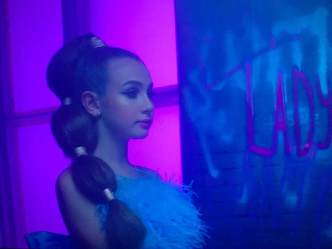 Lady diana слушать. леди диана новенькая. киря fan lady diana. Lady diana слушать. песня эй бой постой леди диана.