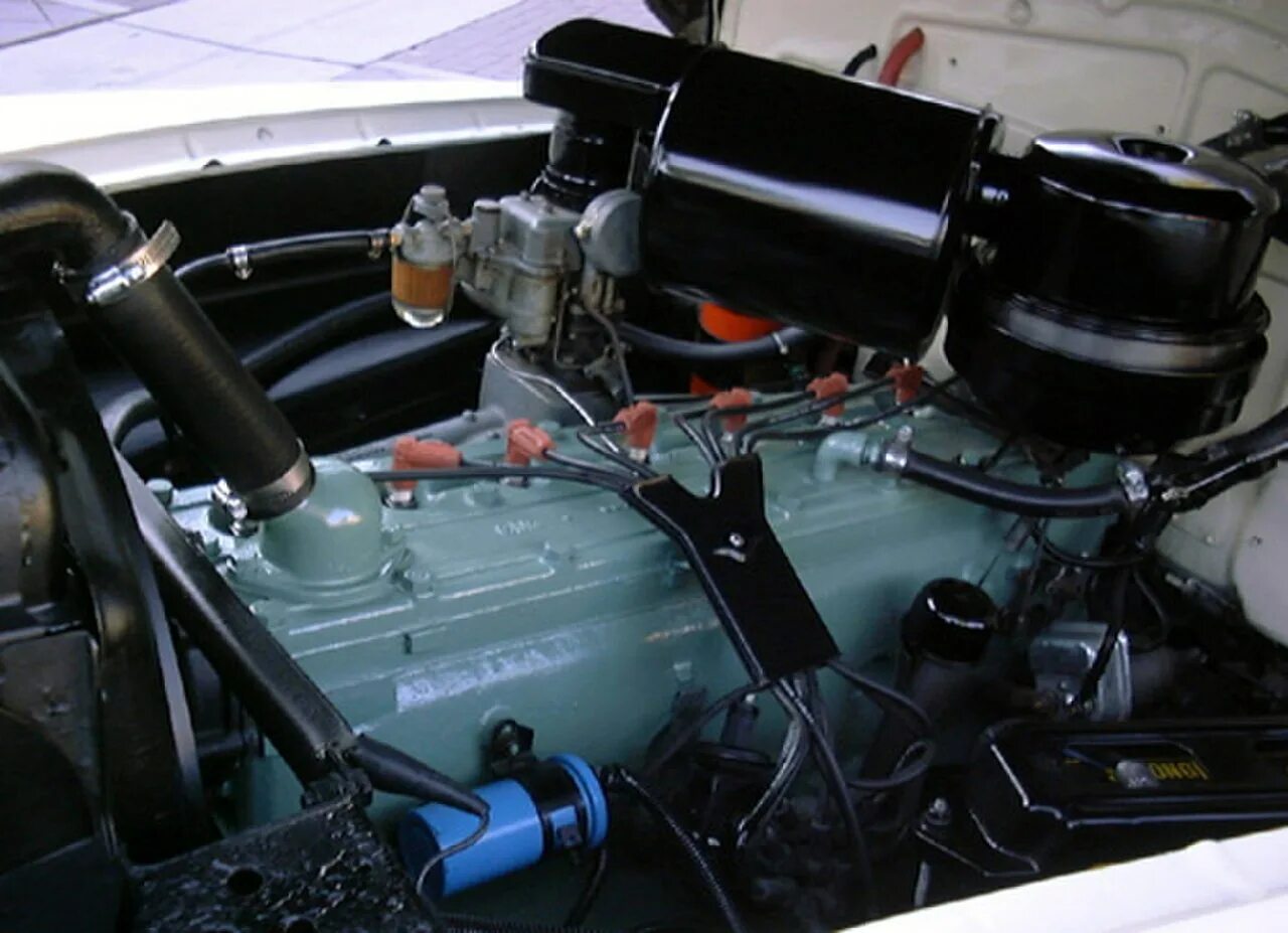 8c мотор alfa romeo. Ягуар рядный 8 цилиндровый двигатель. Альфа ромео двигатель рядный. Двигатель рядная 8. Мотор зил рядный 8 цилиндров.