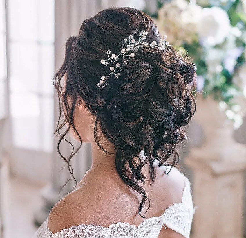 Прическа невесты на средние волосы Lovely bridal look Web: w. Trendy wedding hairstyles, Wedding hairstyles, Weddin