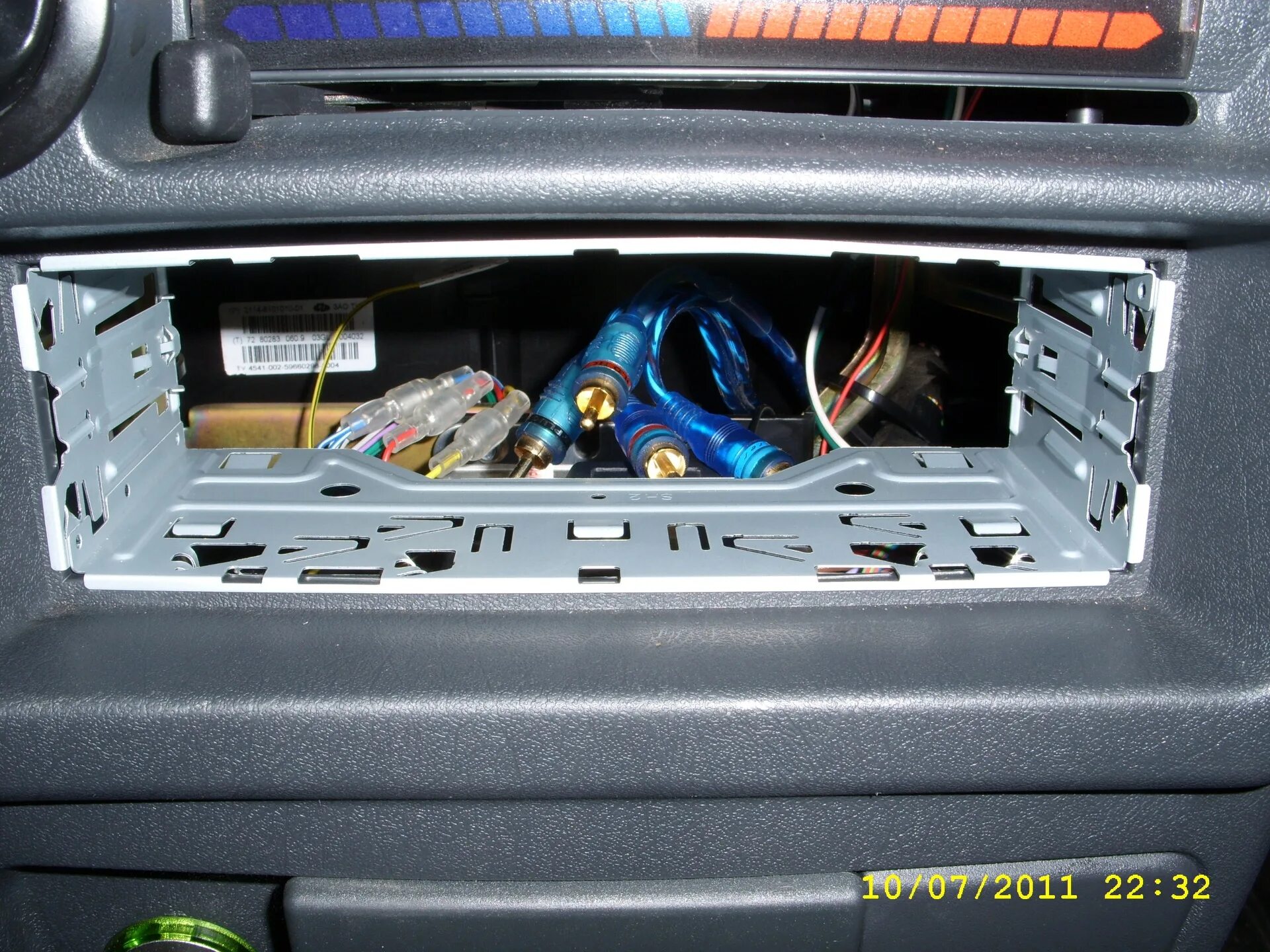 Установил USB в штатную магнитолу! - Subaru Legacy (BL/BP), 2 л, 2004 года тюнин