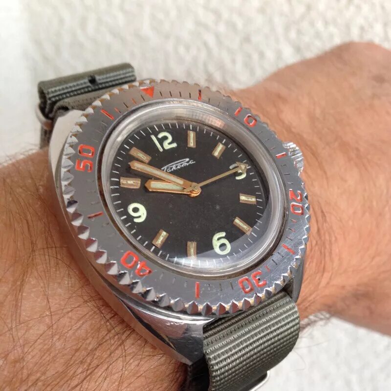 Vostok amphibia 1967. Часы восток амфибия red sea 040690. Амфибия red sea 040690. Восток 420 безель. Восток амфибия 2022.