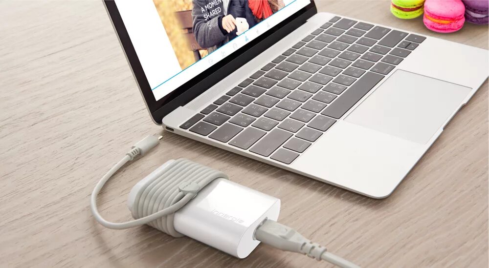 Type c для macbook. Apple charger type c for laptop a1990. usb c charging port laptop. type c зарядка для ноутбука. тайп си в ноутбуке.