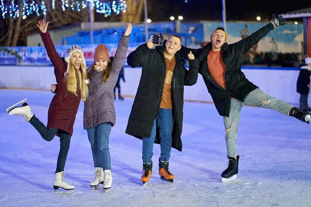 Family Park Волжский. Фэмили парк Волжский каток. Каток Волжский. Каток Планета лето Волжский. Расписание катка волжский