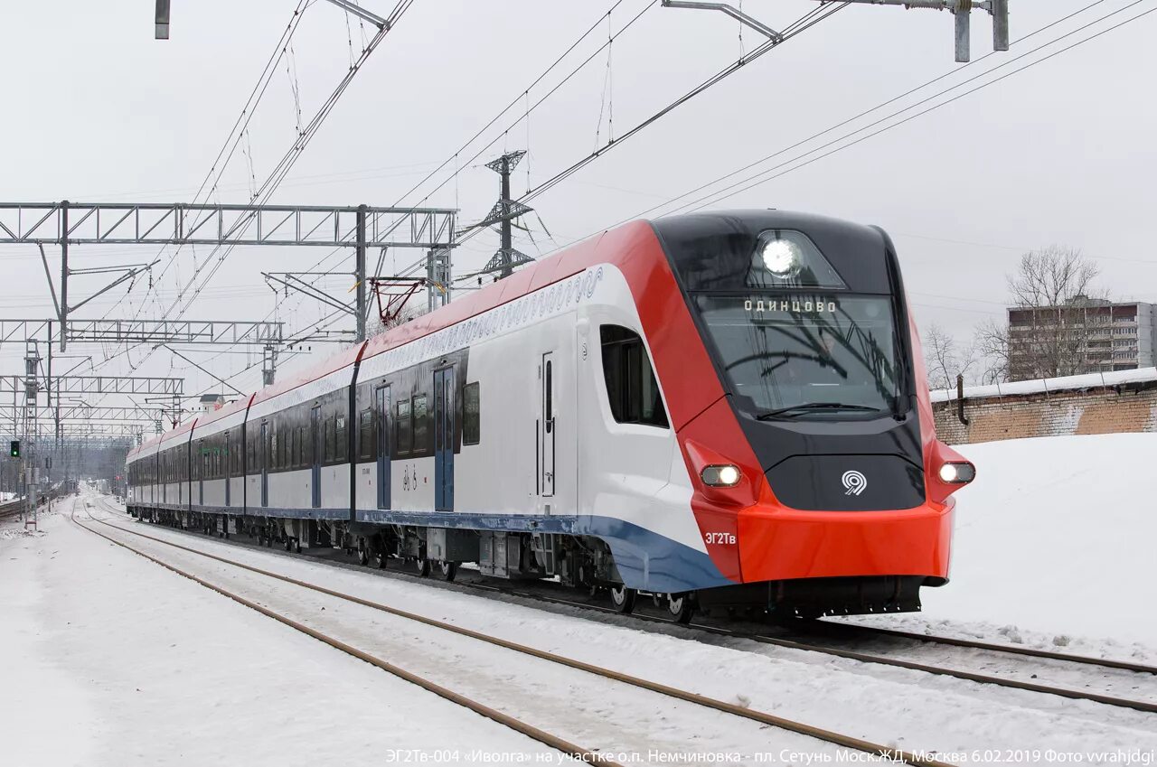 электрички нахабино снегири