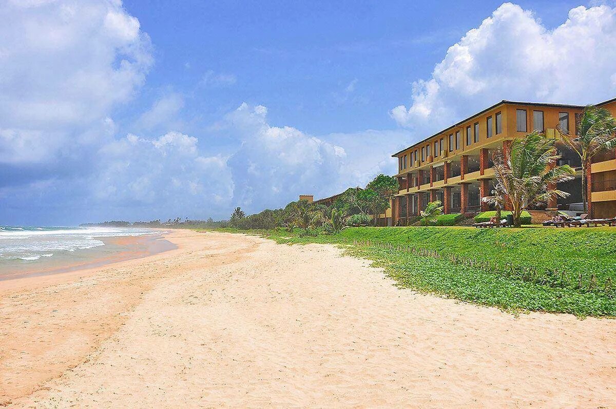 The long Beach Resort 4 Шри-Ланка. The long Beach Resort 4 Шри-Ланка Шри-Ланка Коггала. The long Beach Resort 3 Шри Ланка. Шри-Ланка, Коггала, Когалла.
