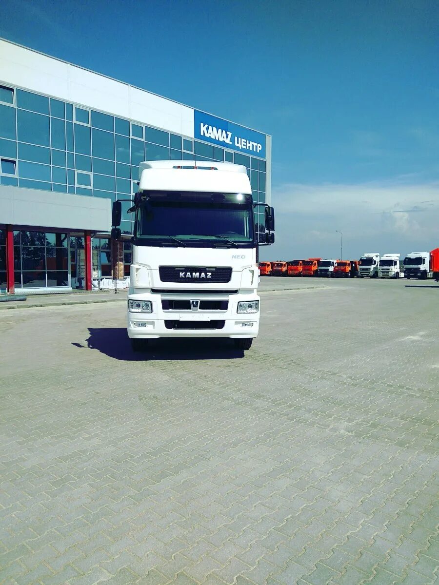 Камаз 54 90 нео система кондиционера. Камаз 54 тягач. Газодизельный камаз 5490. Камаз нео 5490 двухмостовый. Камаз 5490 dmec.