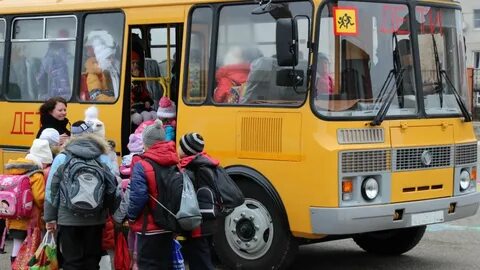 Автобус для перевозки детей на экскурсию