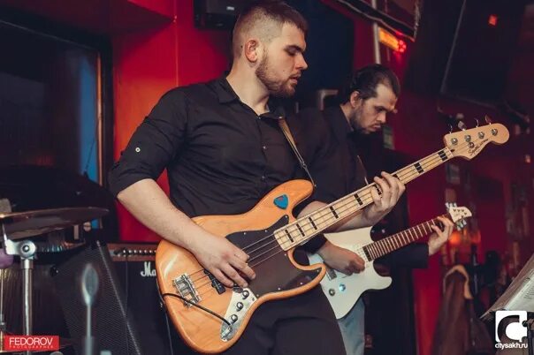 West band. Юго запад бэнд фото. Go on west. Gone west. West band.