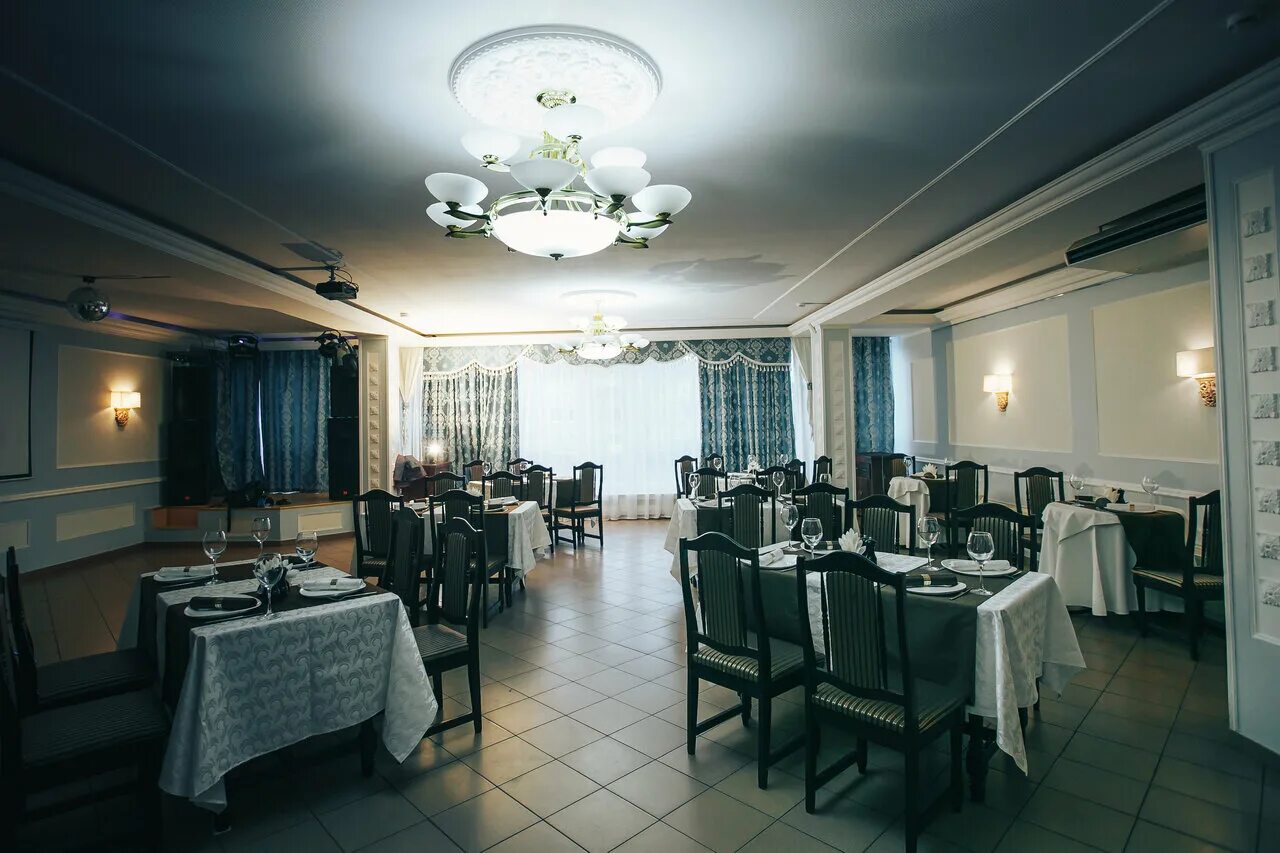 Ресторан легенда котлас. Кафе легенда котлас. Ресторан легенда котлас. Атриум котлас. Кафе родня котлас.