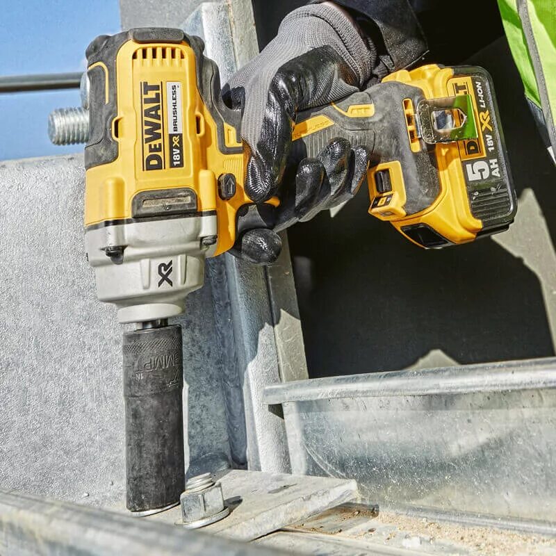 Ударный гайковерт девольт. Гайковерт dewalt dcf894. деволт 894 гайковёрт аккумуляторный. dewalt dcf 894. dewalt dcf гайковерт аккумуляторный.