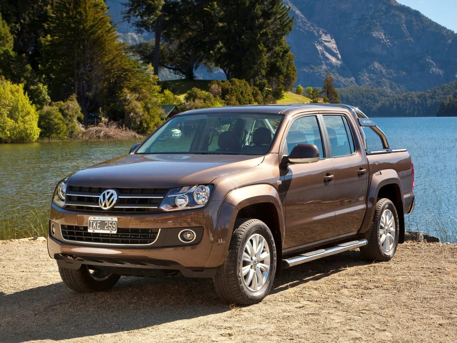 Купить фольксваген амарок новый. Фольксваген Амарок. VW Amarok 2009. Фольксваген пикап Амарок. Джип Фольксваген Амарок.