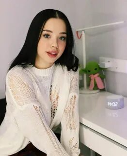 Луна стримерша