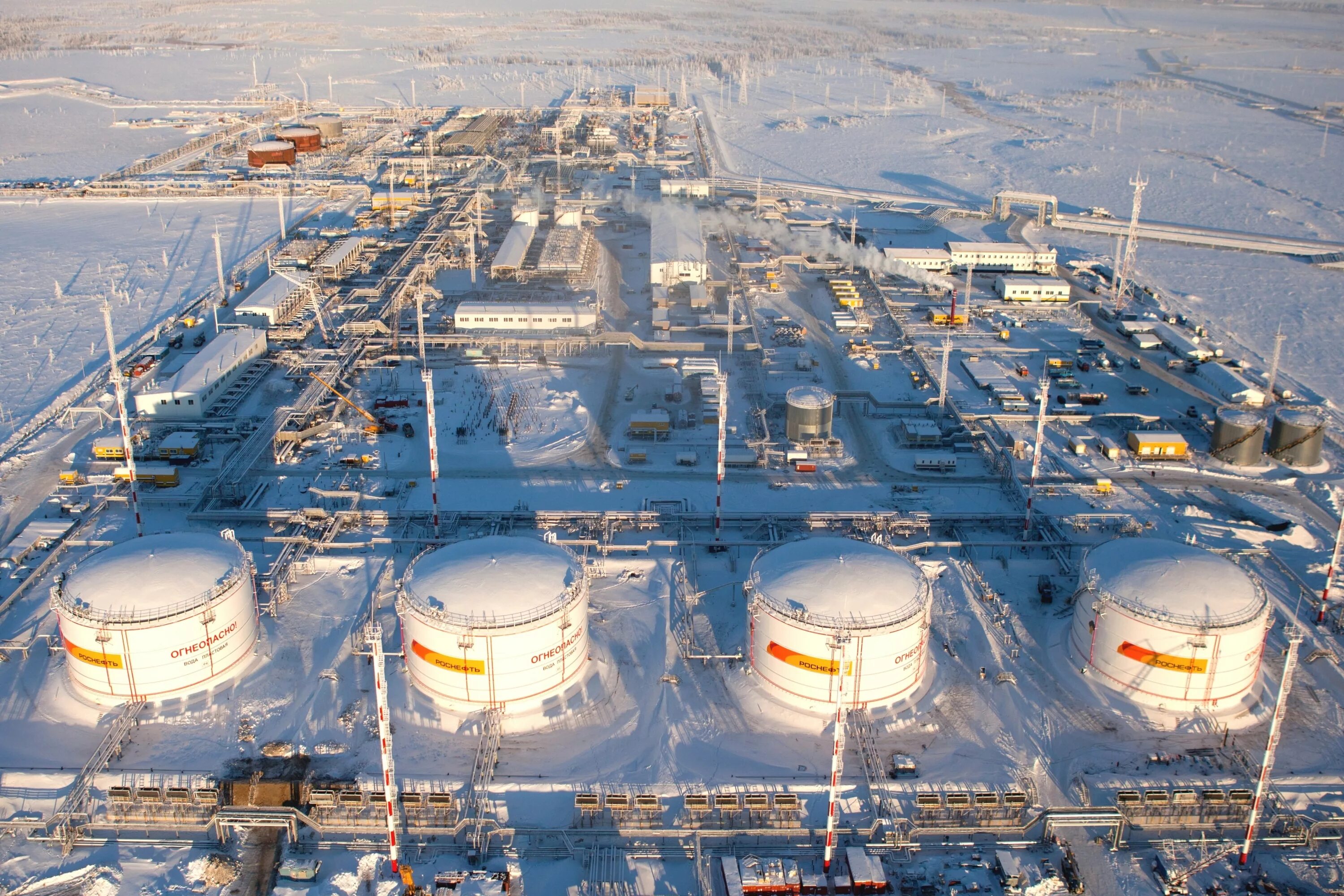 Ванкор игарка красноярский край. Санарское нефтяное месторождение. Красноярский край ванкорское месторождение. Приобское месторождение ханты-мансийск. Санарское нефтяное месторождение.