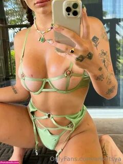 arikytsya Nude OnlyFans Photos 7.