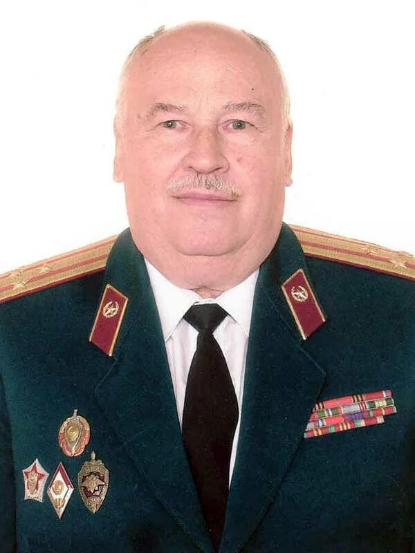 Новым военным комиссаром Брянской области назначен Ильфат Абзалов - смотреть вид