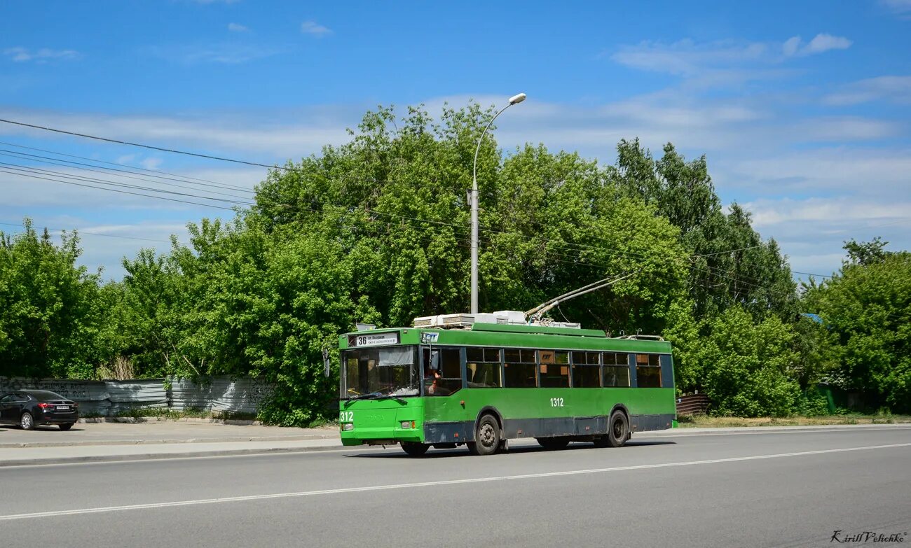 26 троллейбус новосибирск. Тролза-5275 «Оптима». Тролза-5275.05 «Оптима». Троллейбус 2 Новосибирск. Тролза Оптима Волгоград.