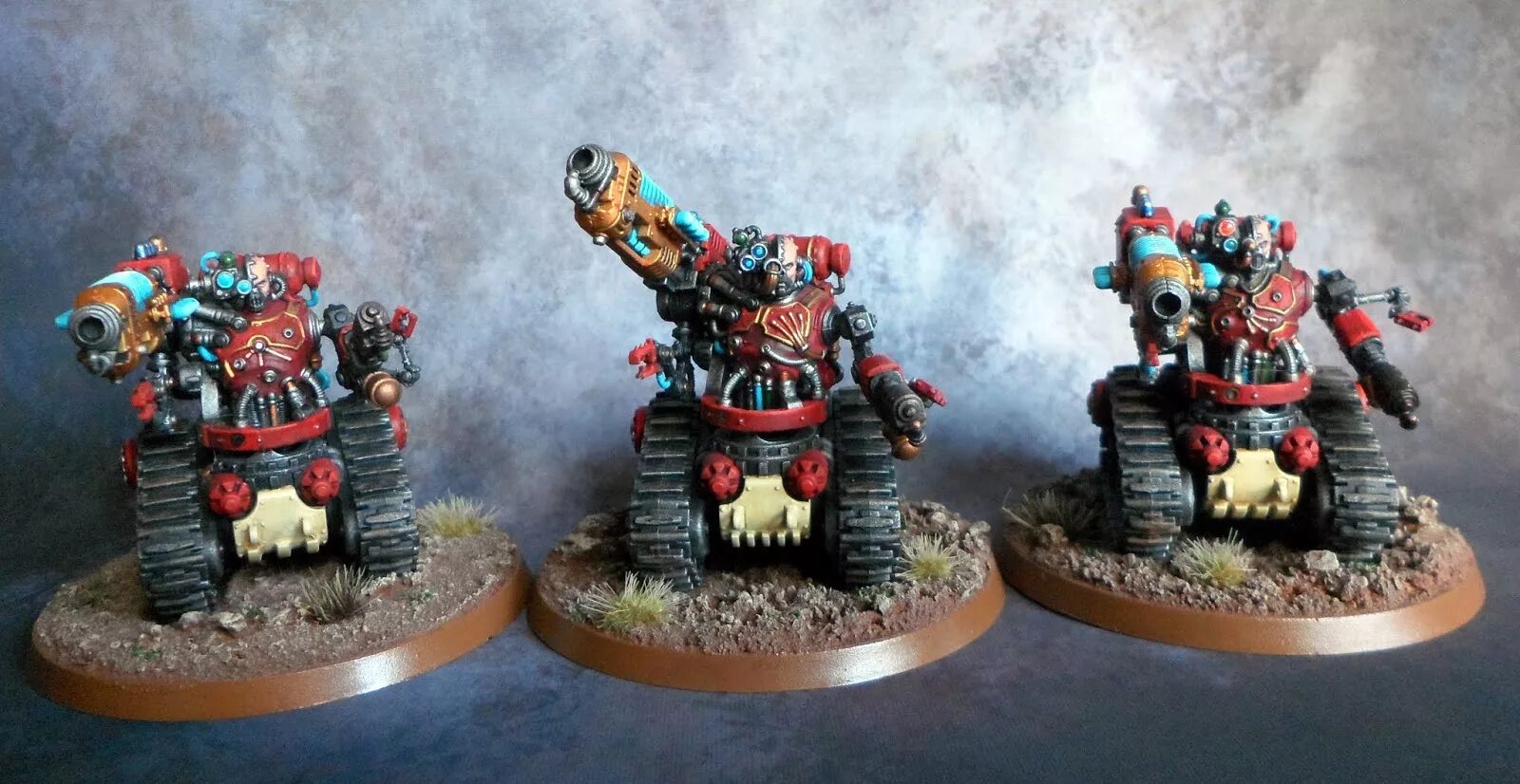 Сервитор вархаммер. Adeptus Mechanicus Servitors. Вархаммер боевые сервиторы. Kataphron w40k. Heavy battles