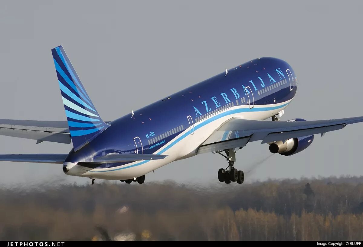 Боинг 767 азербайджанские авиалинии. 767 azal. Боинг 767 азербайджанские авиалинии. Боинг 767 azal. Boeing 737-300 azal.
