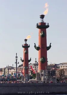 Ростральные колонны васильевский