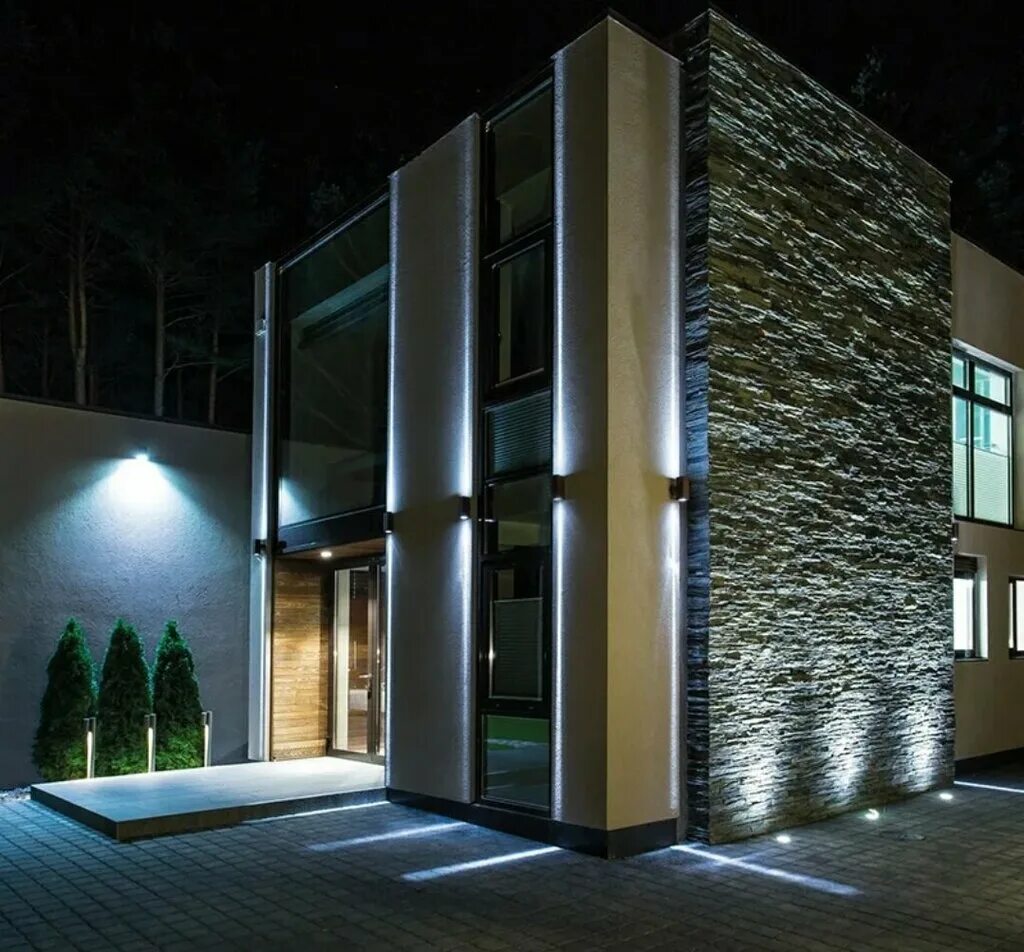 иллюминация фасадов. декоративная подсветка зданий. подсветка зданий. архитектурная подсветка фасадов зданий. декоративная подсветка зданий.