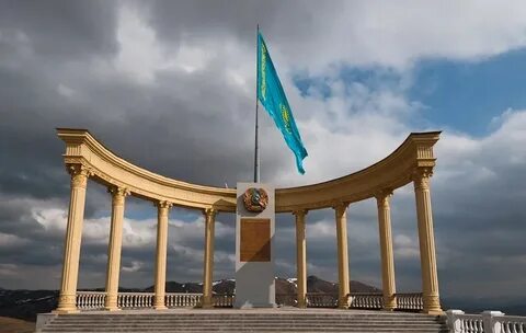 Казахстан на горе
