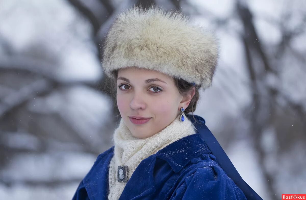 Чиж а. Ищу барышню. Красивые русские девушки на природе. Наряды тургеневских барышень. Ищу барышню.