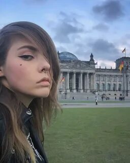 Алина Рин фото.