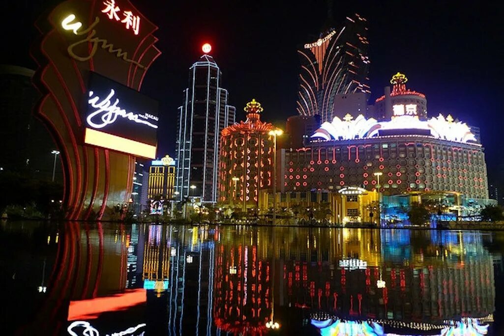 Поедем с тобой в макао 2025. Гонконг макао казино. ночной макао. macau 2025. ночные казино макао.