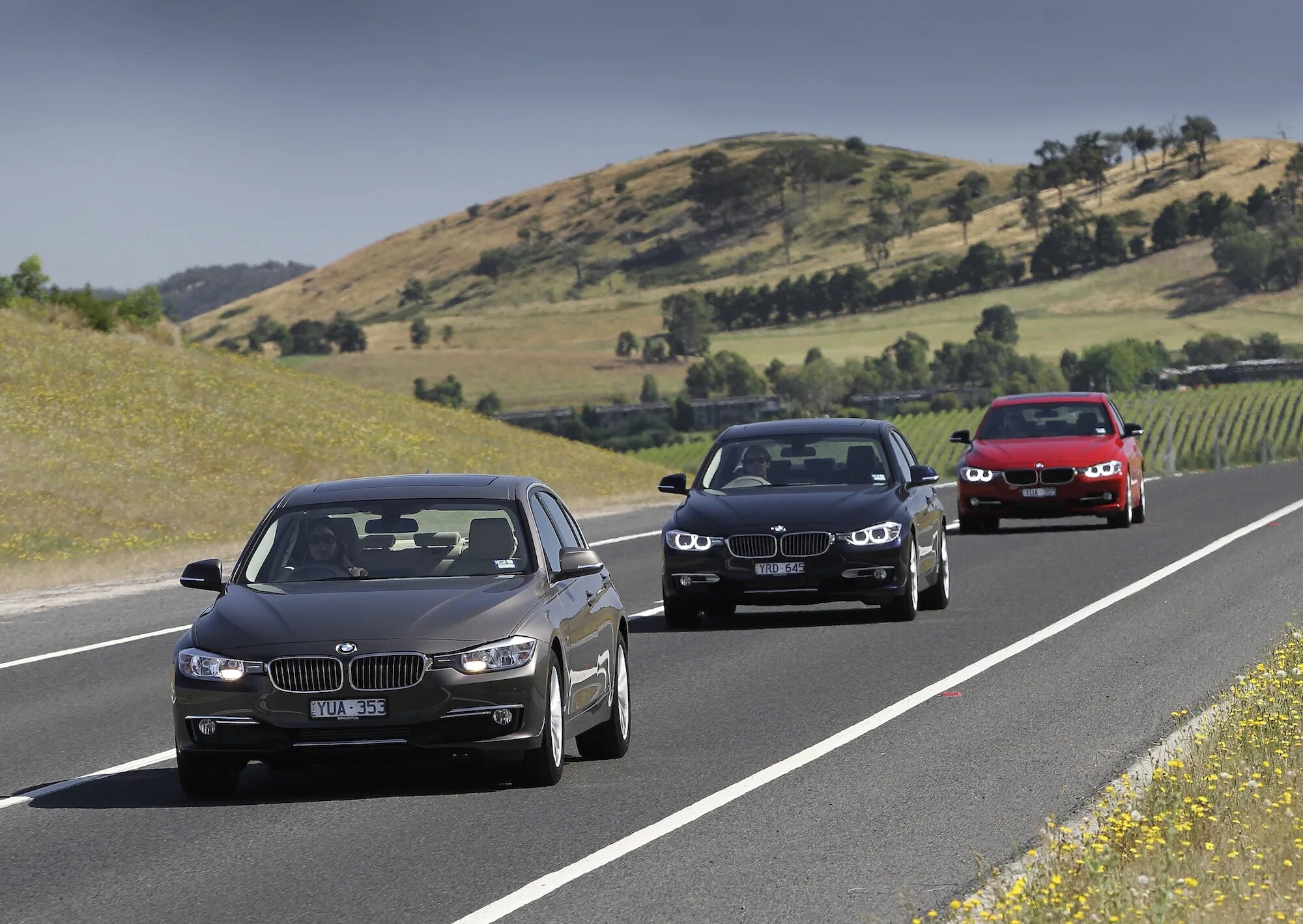 Бмв 3 поколения. BMW 3 Generations. BMW 3 Series поколения. БМВ 3 поколение поколение. BMW 3 поколения и кузова.