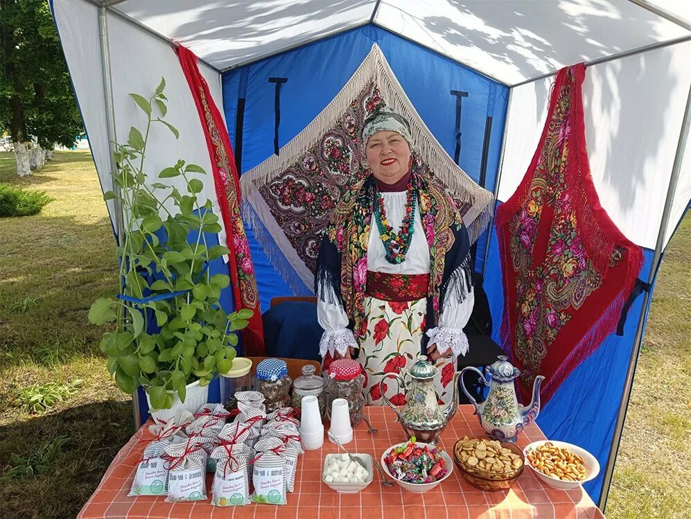 Подслушано базарный сызган ульяновская. Базарный Сызган Ульяновская область. Озеро в Базарном Сызгане. Базарно Сызган Ульяновск. Базарный Сызган Ульяновская область сейчас.