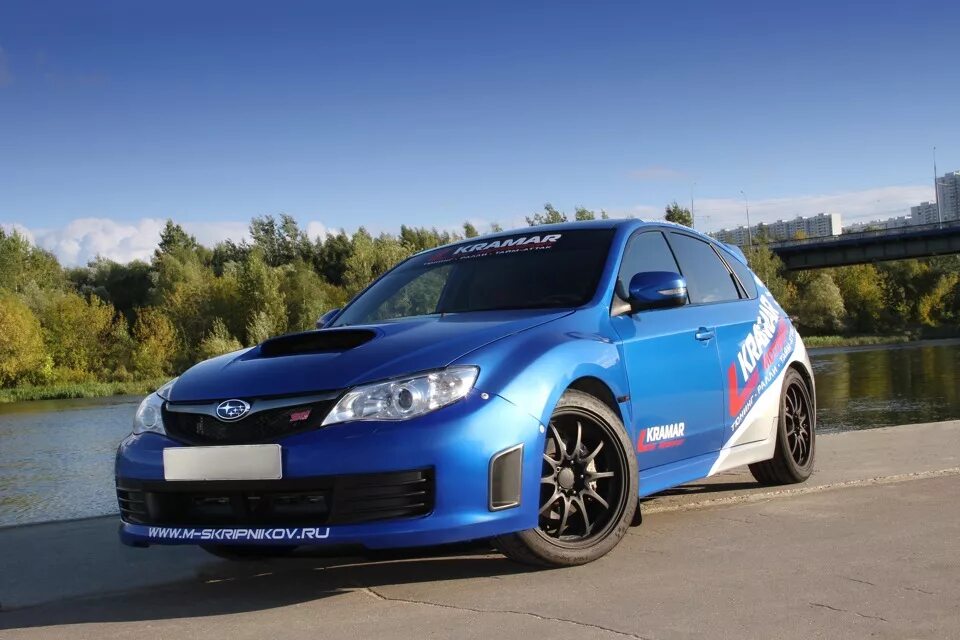 Субару импреза диски bbs. Subaru impreza gh3. Резина импреза. Резина импреза. Forester sg 225 55 17.