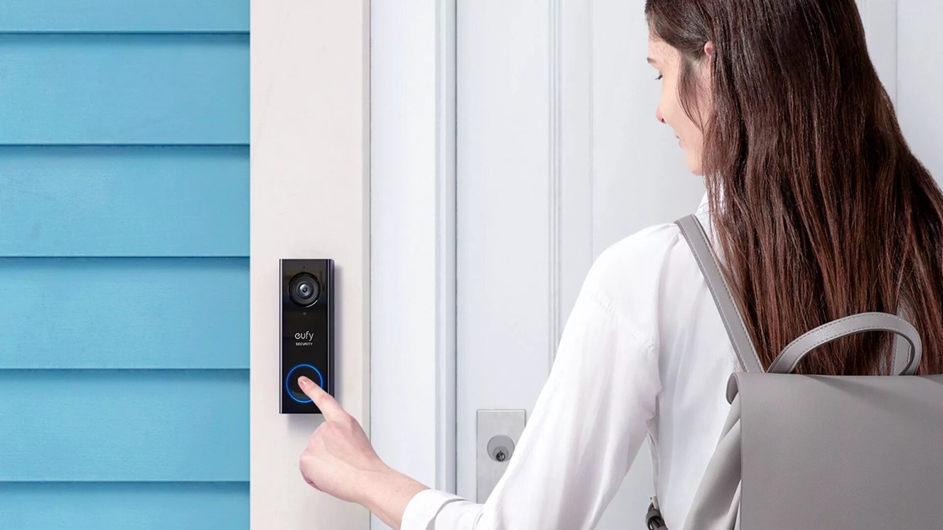 Звонок в квартиру звук. Eufy Security 2k Doorbell. Видеодомофон для квартиры. Видеодомофон на двери. Звонок в квартиру.