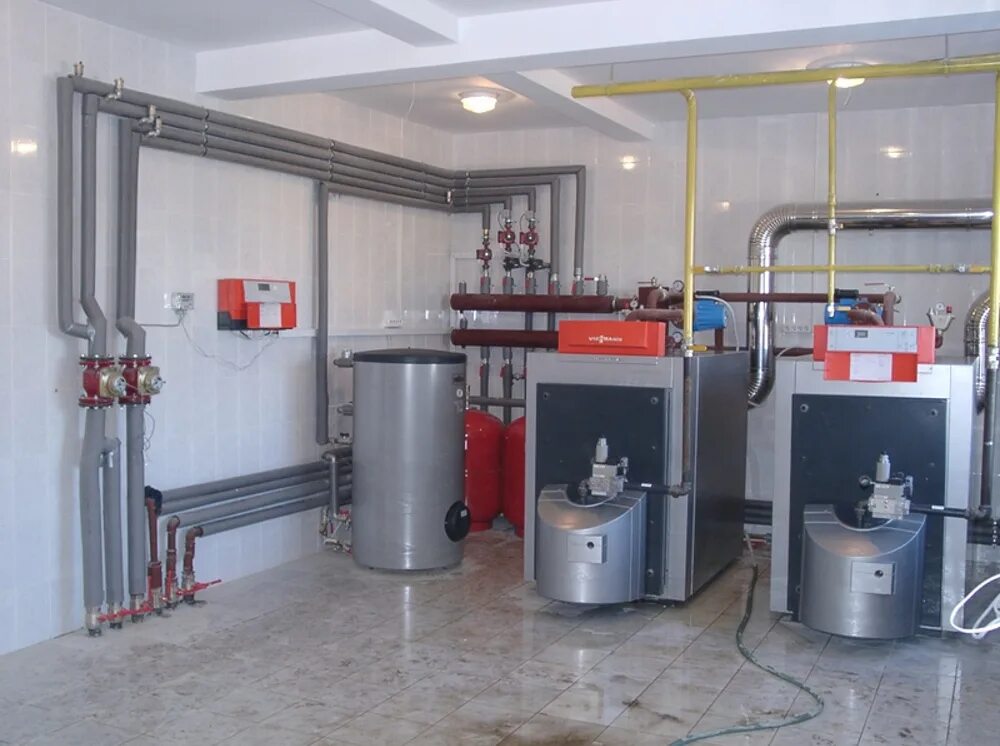 Оборудование цтп газовой котельной. Котельная для частного дома. Бойлерная в частном доме. Котельная в частном доме. Esco котельная модульная.