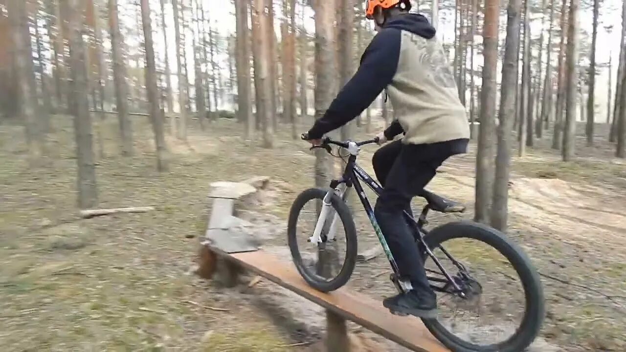 Велосипед монстр. Сан саныч велопокатушки фото. Не вело ютуб. Велосипед монстр. Мишаня огородник ютуб.