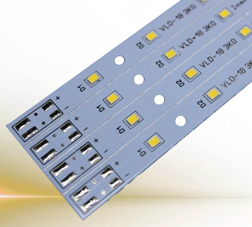 Линейка светодиодов. (Линейка led-18smd2835)ip54(225х50мм). Светодиодная линейка line470dl-2x9al-ed.00. Светодиодный модуль line470dl-2x7alosp-ed.00. Светодиодная лента line470dl.