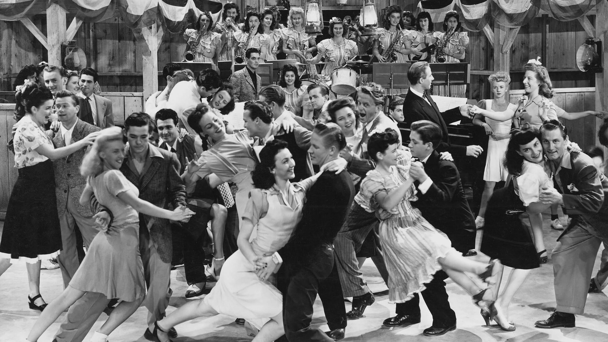 Танцы 60х Америка. Танцы 20е в Америке. Стиляги в СССР 50-Е. Регтайм 20 век. Танец время музыка