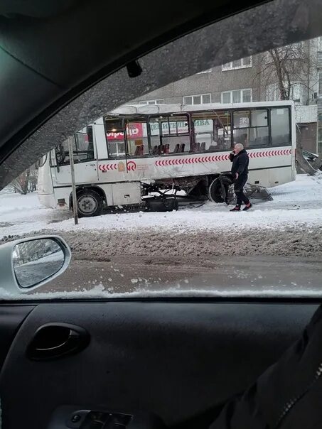 Маршрутки. Авария в Красноярске сегодня.