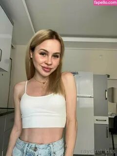 Julia  raychel_kiss Nude Leaked OnlyFans Photo 123.