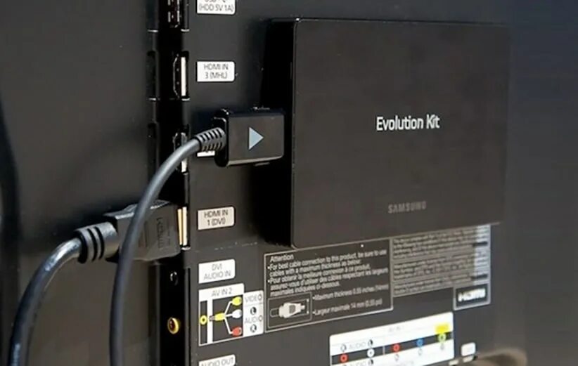 В телевизоре есть цифровой тюнер. Samsung Evolution Kit 1000. Samsung Evolution Kit SEK-2000. Samsung UHD Evolution Kit. Samsung смарт блок.