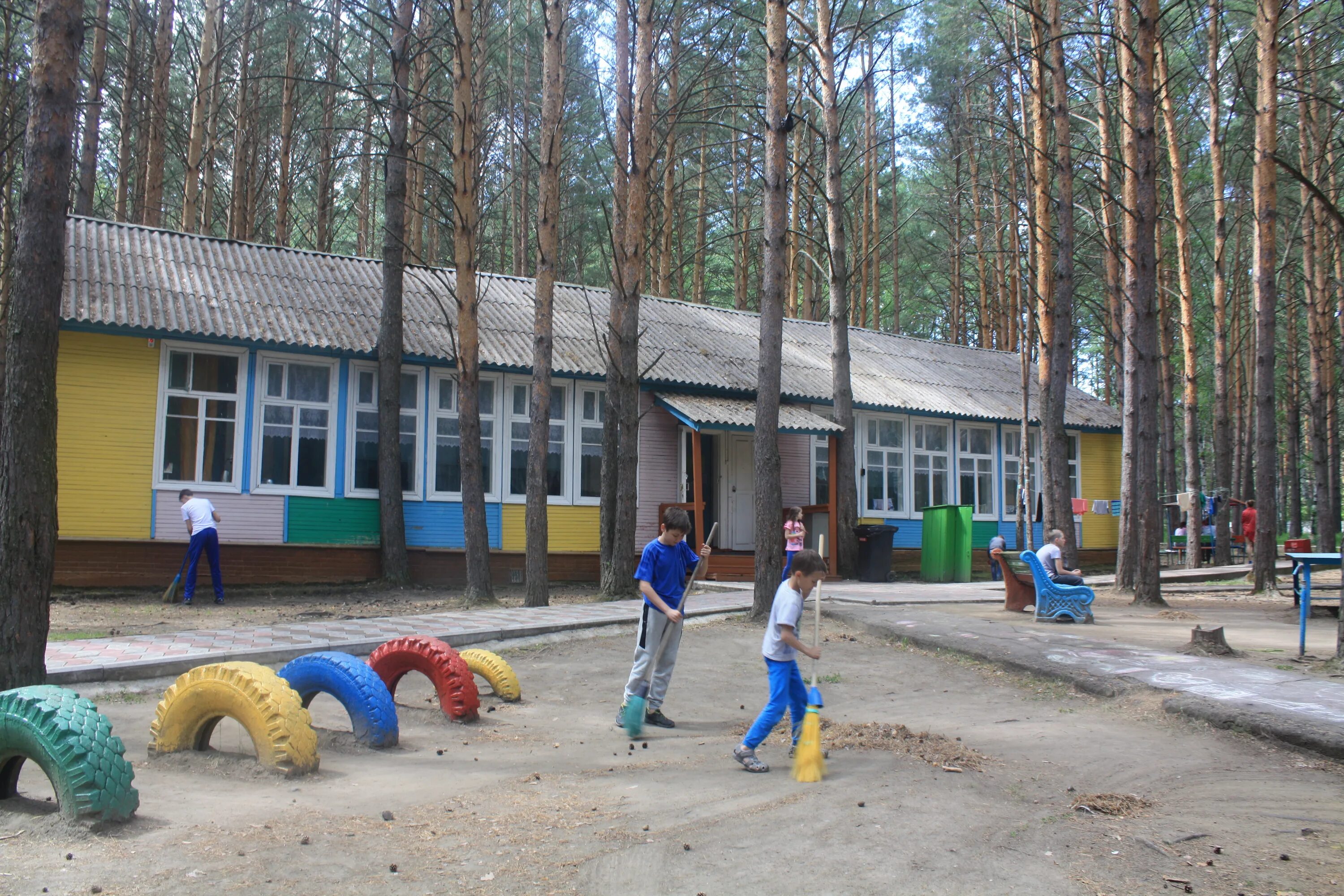 санаторий " сосновый бор" г. сосновый бор источник тюмень. аллея 1000 сосен в горячем ключе. база отдыха сосновый бор тюмень. горячий сосновый бор.