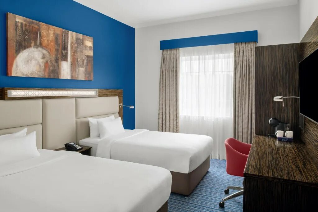 Holiday Inn Express Safa Park. Holiday Inn Express Safa Park 2*. Safa Park Дубай. Холидей ИНН экспресс Дубай Сафа парк. Holiday inn safa