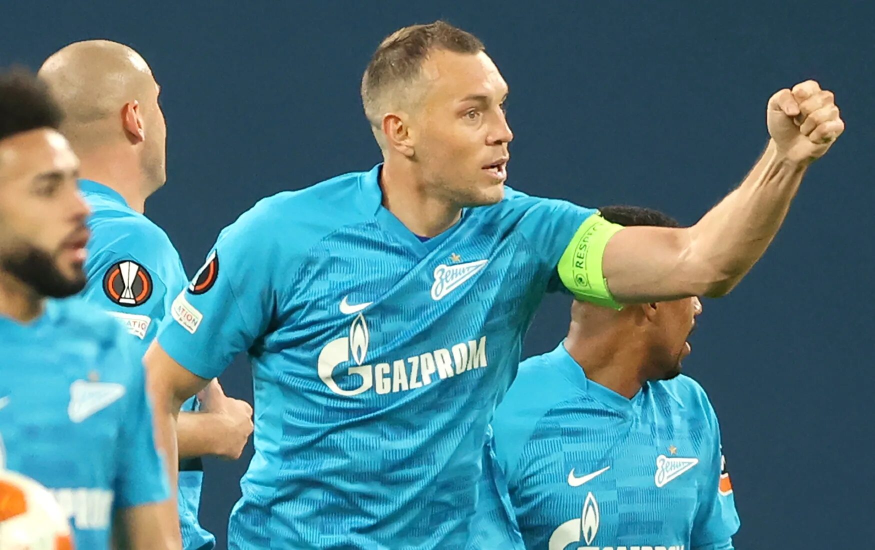 Артём дзюба зенит. Футболист артем дзюба. Егоров зенит. Спартак ростов. Ярослав ракицкий зенит 2022.