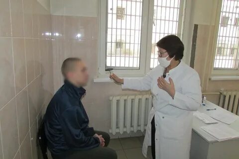 Подследственными и осужденными