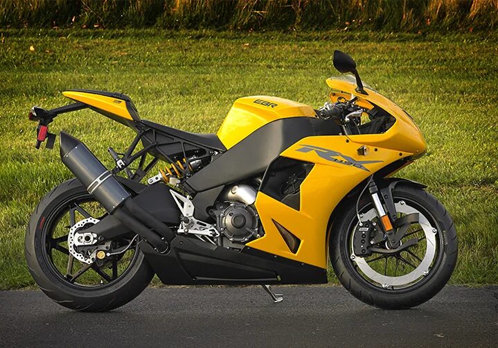 Желтые мотоциклы фото Pin on Motori Ducati, Sports bikes motorcycles, Motorcycle