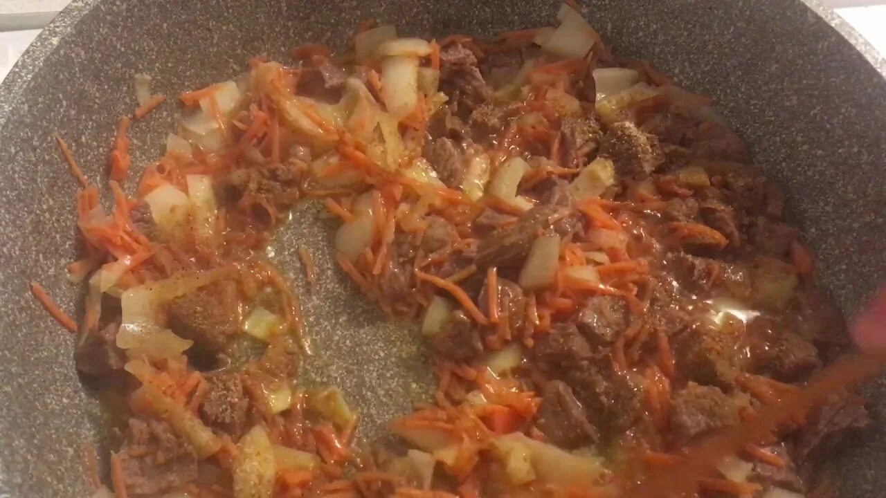 Как готовить плов с мясом в кастрюле. Хочу плов. как приготовить плов из картошки и моркови. хочу плова номер 1. кайфовать хочу плов.
