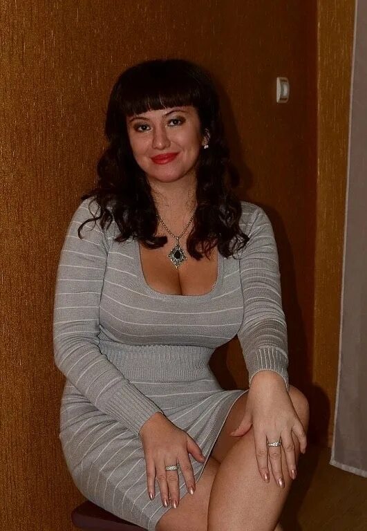 женщины которые хотят. красивая женщина 40 лет русская. незамужние девушки в самаре. познакомиться с девочкой. обычная русская женщина.