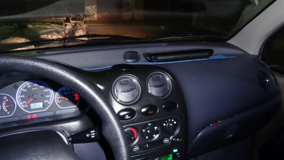 Покраска молдинга панели управления Маtizoчkи - Daewoo Matiz (M100, M150), 0,8 л