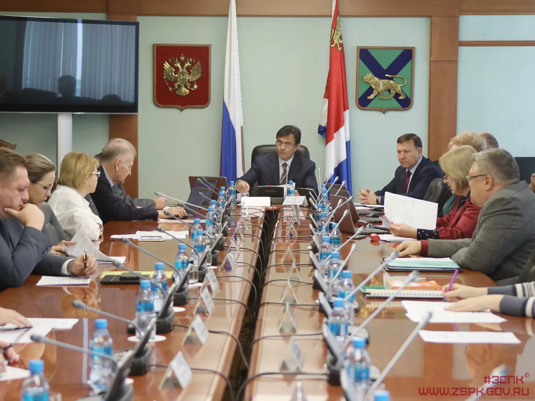 Закон приморского края о краевом бюджете. Управление общественными финансами приморского края. Состав правительства приморского края. Бюджет приморского края. Закон приморского края о краевом бюджете.