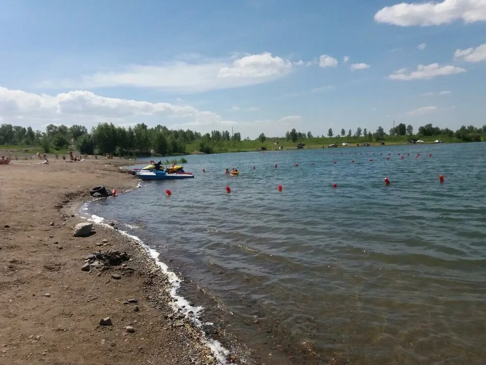 Озеро песчанка. Песчанка красноярск. Озеро песчанка красноярск. Песчанка зимой. Пляж песчанка красноярск.